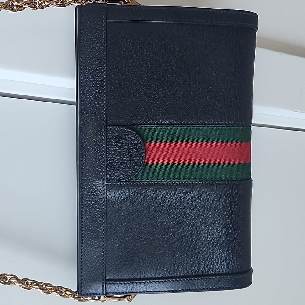 Gucci Black Leather Shoulder Bag - Picture 9 of 14